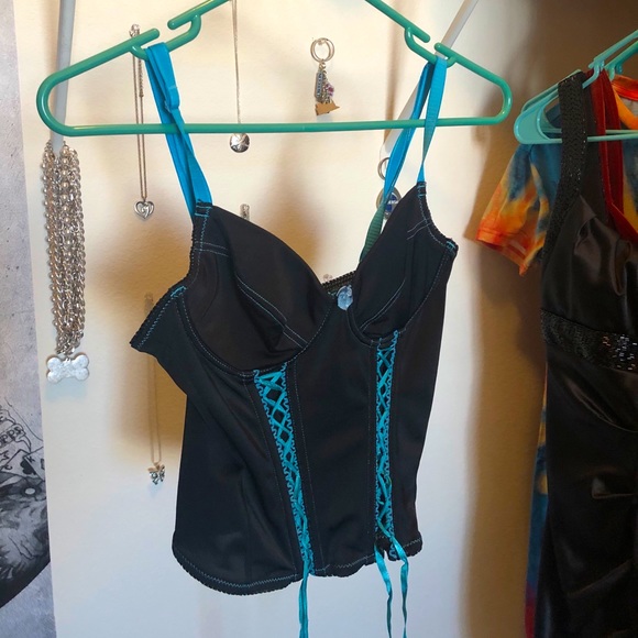 Black corset with blue flowers - Picture 2 of 3